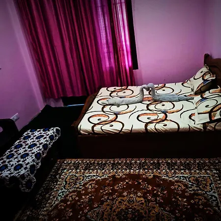 Peace Holiday Homestay Chail Room photo